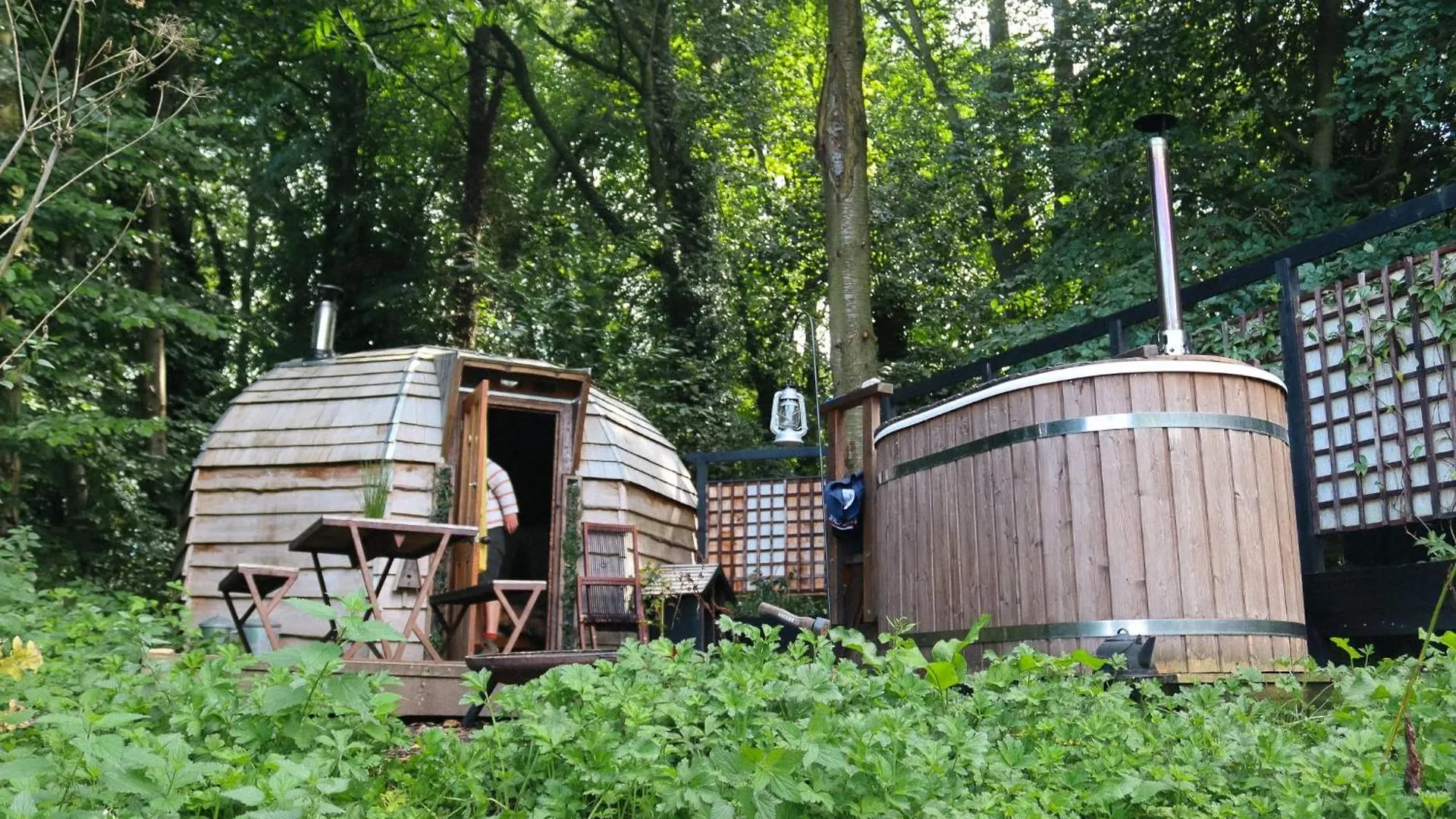 Oku Wooden Pod, Newburgh Priory Estate Villa York 0*,  United Kingdom