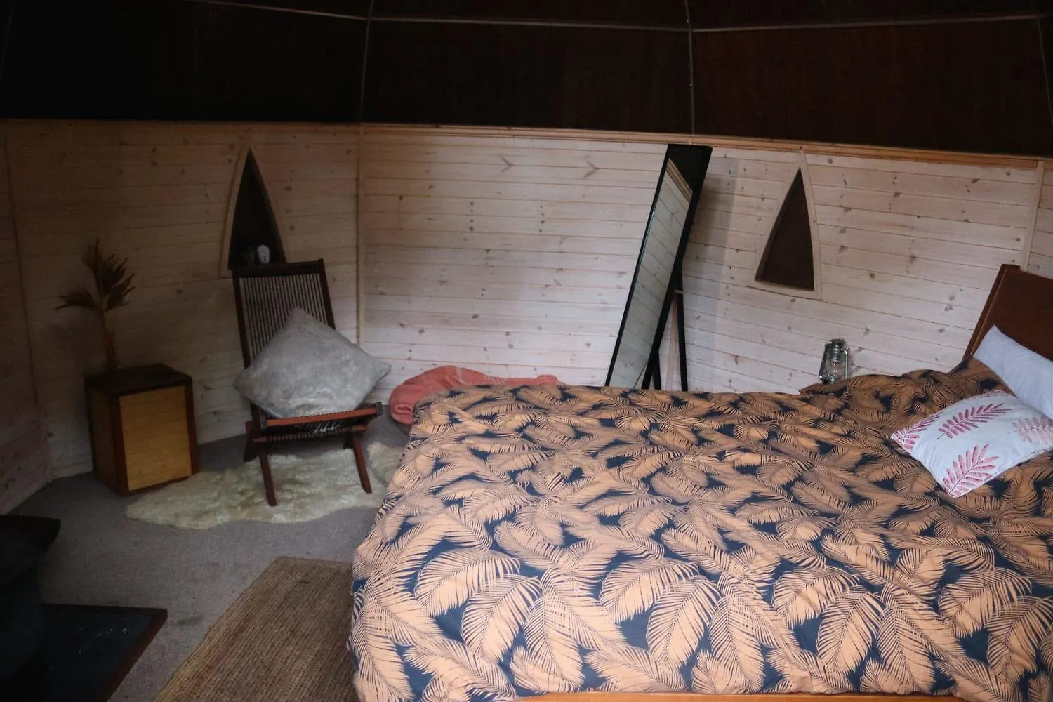 Oku Wooden Pod, Newburgh Priory Estate Villa York Chalet