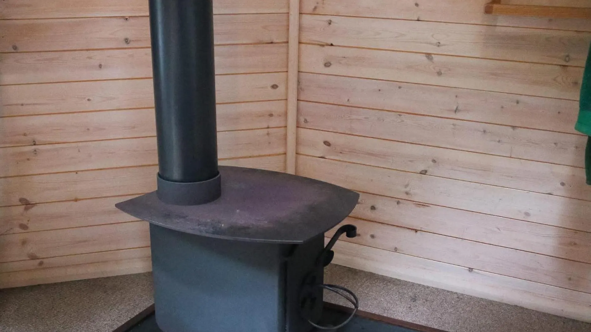 Chalet Oku Wooden Pod, Newburgh Priory Estate Villa York